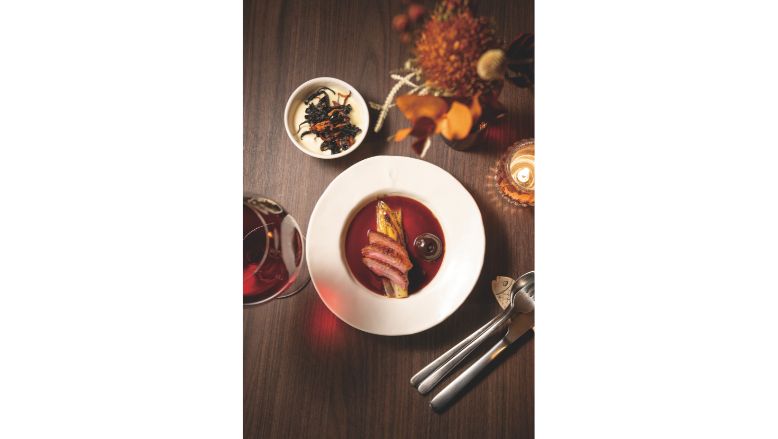 和食の食材と手法を活かし 最新北欧料理を考案する店