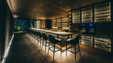 世界唯一の時間を過ごせる「ST LOUIS BAR」という上質