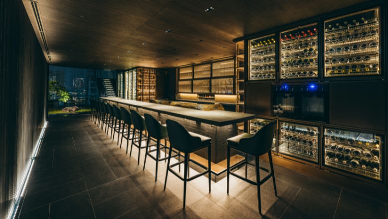 世界唯一の時間を過ごせる「ST LOUIS BAR」という上質