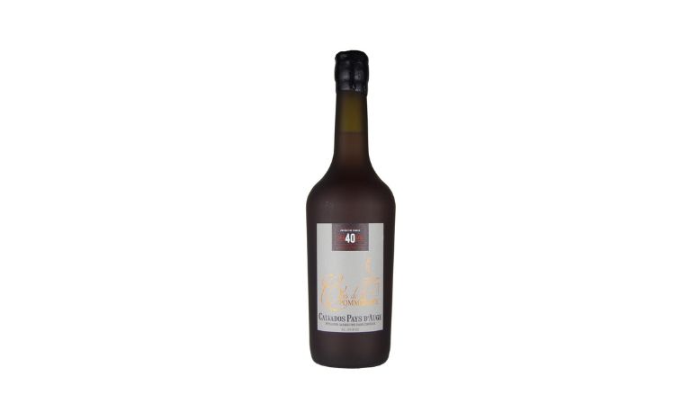 林檎と時を重ねる、四代のカルヴァドス  Clos de la Pommeraye
